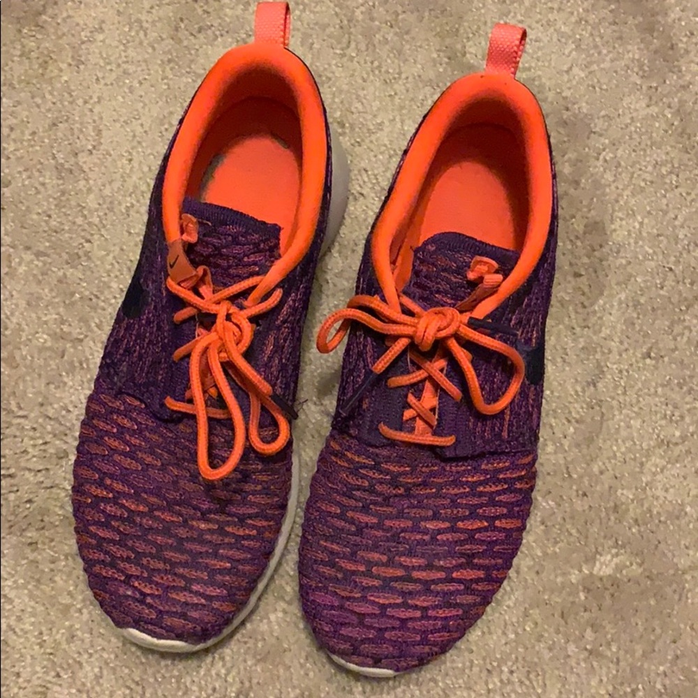 Nike flyknit roshe